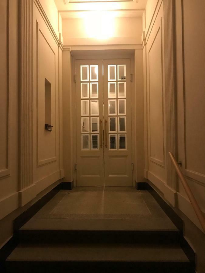Stylish Apartment On Riverside ปราก ภายนอก รูปภาพ